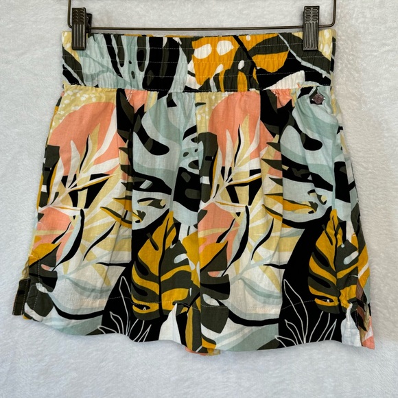 Calia by Carrie Underwood Multi Palm Print Button Down Cover up & Shorts Set XXS - Picture 11 of 16